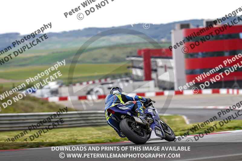 cadwell no limits trackday;cadwell park;cadwell park photographs;cadwell trackday photographs;enduro digital images;event digital images;eventdigitalimages;navarra;no limits trackdays;peter wileman photography;racing digital images;trackday digital images;trackday photos